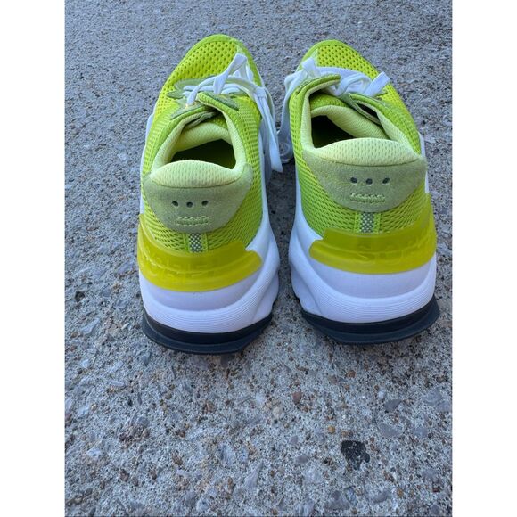 Woman’s Sorel sneakers size 11 - Picture 2 of 5